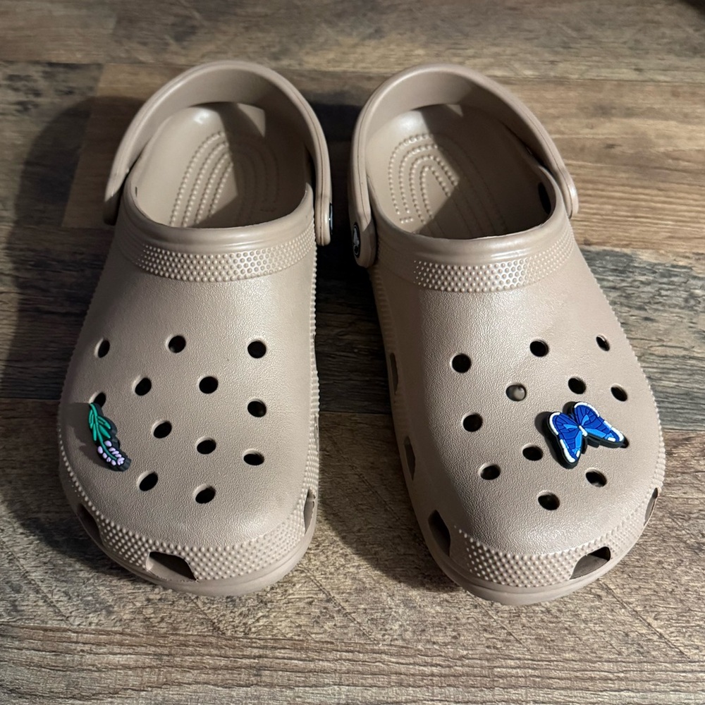 NEW only worn once w/socks :) Latte colored crocs SIZE WOMEN’S 9/MEN’S 7
